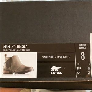 Sorel Emilie Chelsea boot Quarry, Black size 8